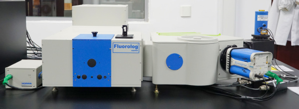 Near Infrared Visible Fluorescence Spectrometer