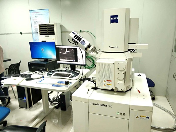 Field Emission Scanning Electron Microscope